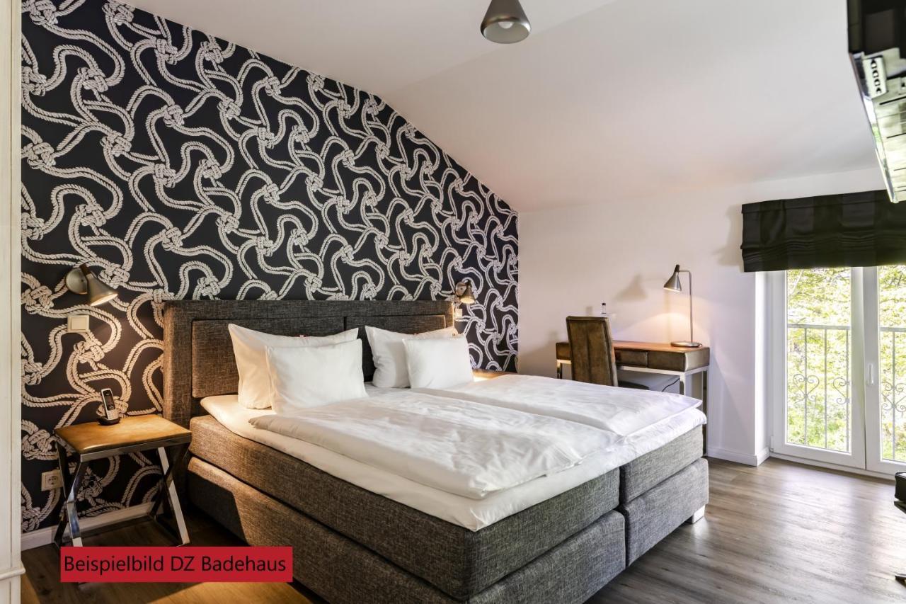 Hotel & Restaurant Villa Ulmenhof Бредштедт Экстерьер фото